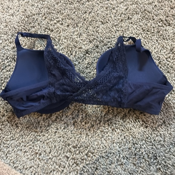 Victoria Secret Navy Blue Lace Trim push-up Bra, 36B - Picture 2 of 7